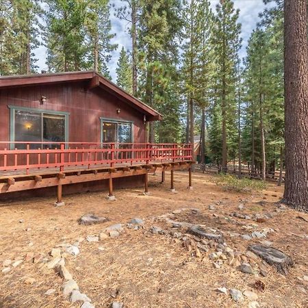 Cozy Pet-Friendly Cabin W Fenced-In Yard Close To Slopes Beach Town Carnelian Bay エクステリア 写真