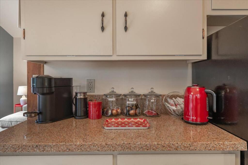 Cozy Pet-Friendly Cabin W Fenced-In Yard Close To Slopes Beach Town Carnelian Bay エクステリア 写真